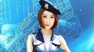 cf运动宝贝兰胸多大-兰胸身材魅力揭秘
